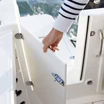 Med tillvalspaketet SMART Edition får man rätt mix av utrustning för både fritid och fiske. SÄKERHET 675 Pilothouse är en båt utvecklad för högsta säkerhet.