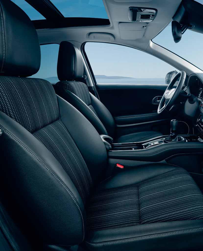 Modellen som visas är HR-V 1.