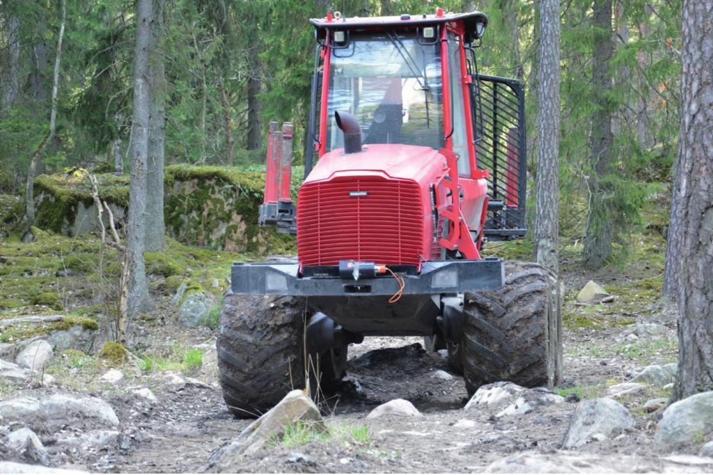 Terrängbana Terrängbanan var cirka 250 meter lång och bestod av en hård mark med hinder av sten.