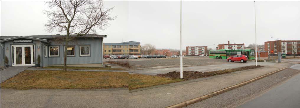 Planbeskrivning ANTAGANDEHANDLING 6(11) Ekhovsgärdet 6, Ekhovstorg, Mariefred, Strängnäs kommun 2011-04-26 Diarienummer PBN/2008:32 Arbetsplatser och övrig bebyggelse Vy över planområdet, sett från