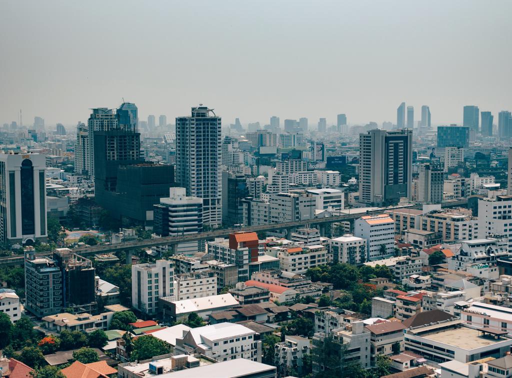 Begränsa överbehandlingen SOS International verkställde under 06 ett pilotprojekt på larmcentralen gällande behandling i Thailand.