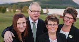 Ni hittar allt ifrån allmoge från 1800 talet och framåt till exempel en spinnrock, tråg och näverkont m m.