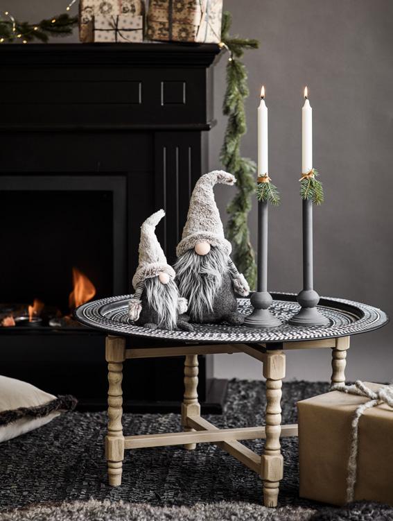 Kuddfodral 50x50cm 860125 Lodge Grå m päls 299kr 860126 Lodge Offwhite m päls 299kr 150437