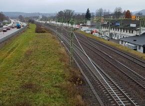 Västra teknikbyggnaden Den västra teknikbyggnaden kan ha en lägre standard då den ligger längre bort från centrum och placerad i grönytan mellan järnväg och motorväg.