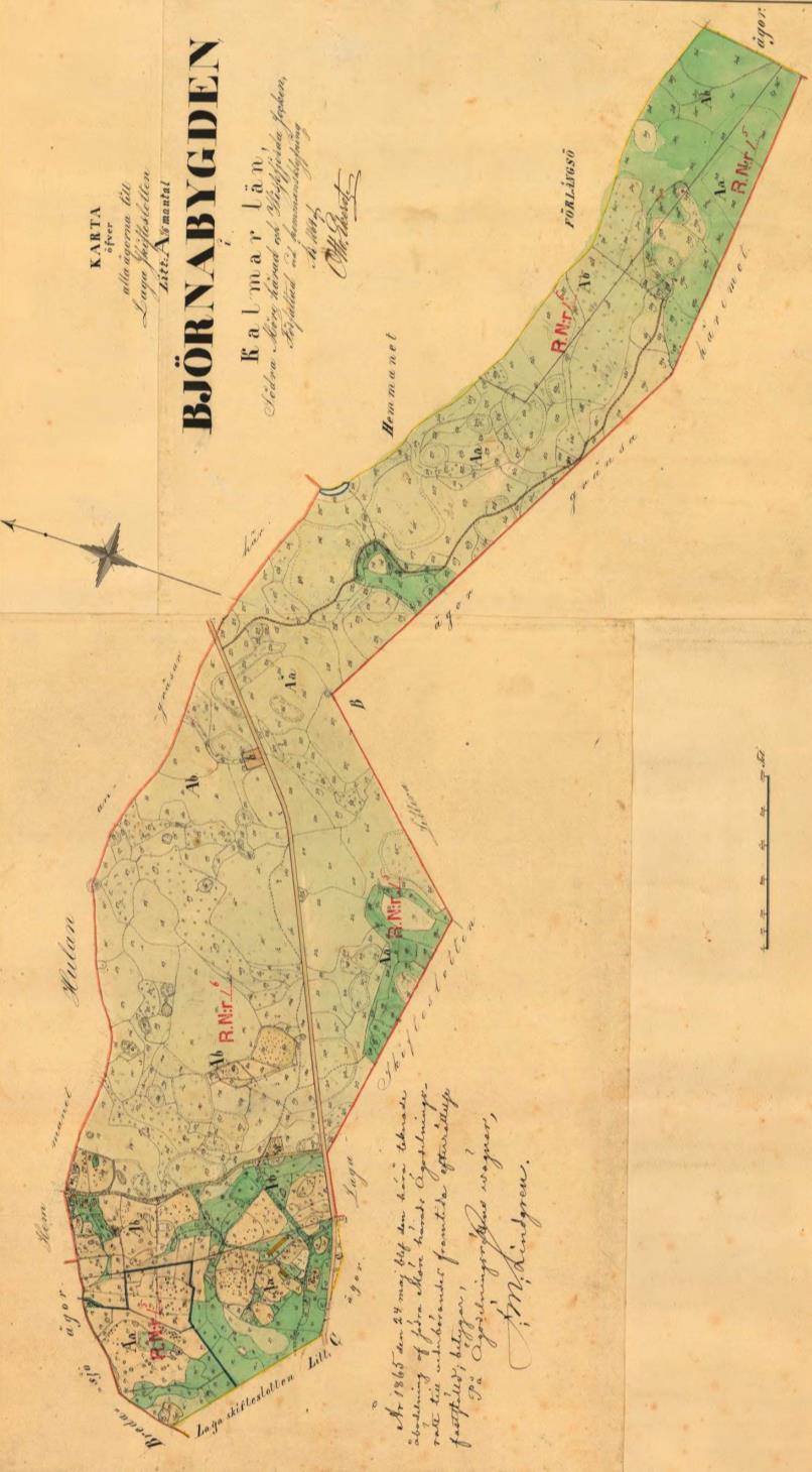 En karta från 1865 visar ägorna till gården A norr om vägen, vägen norrut mot Hulan, Kalmarvägen samt utmarken med slåttermarken på maderna, med en väg som än idag