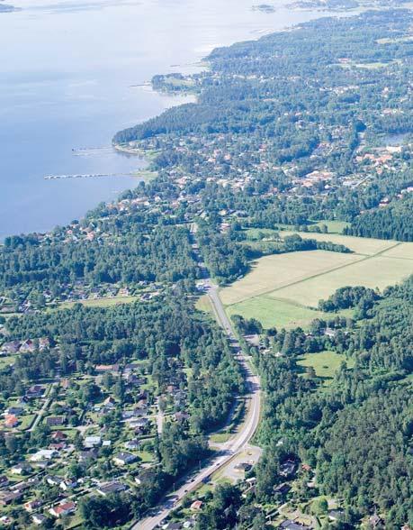 2. FÖRUTSÄTTNINGAR 2.1 OMRÅDETS HUVUDKARAKTÄR Området karaktäriseras topografiskt av kustlandets höjder med uppstickande berg i dagen och dalsänkor med lera.
