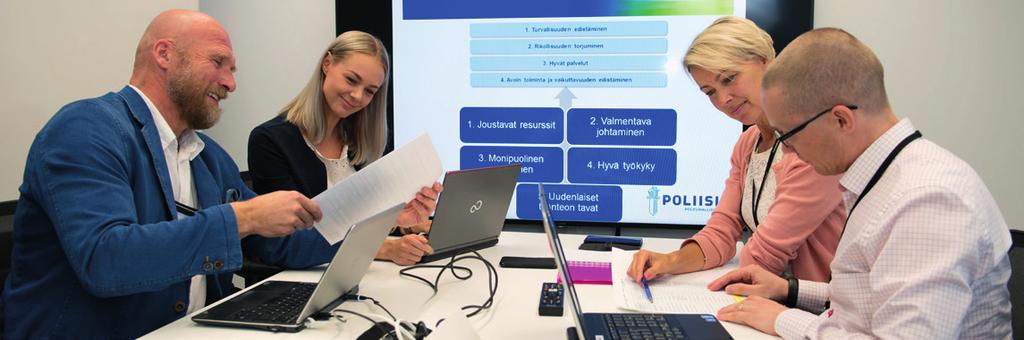 VERKSTÄLLANDE OCH UPPFÖLJNING AV PERSONALSTRATEGIN Verkställighetsplan för personalstrategin De personalstrategiska valen och tidsplanen och ansvaret för verkställandet av åtgärderna beskrivs nedan.