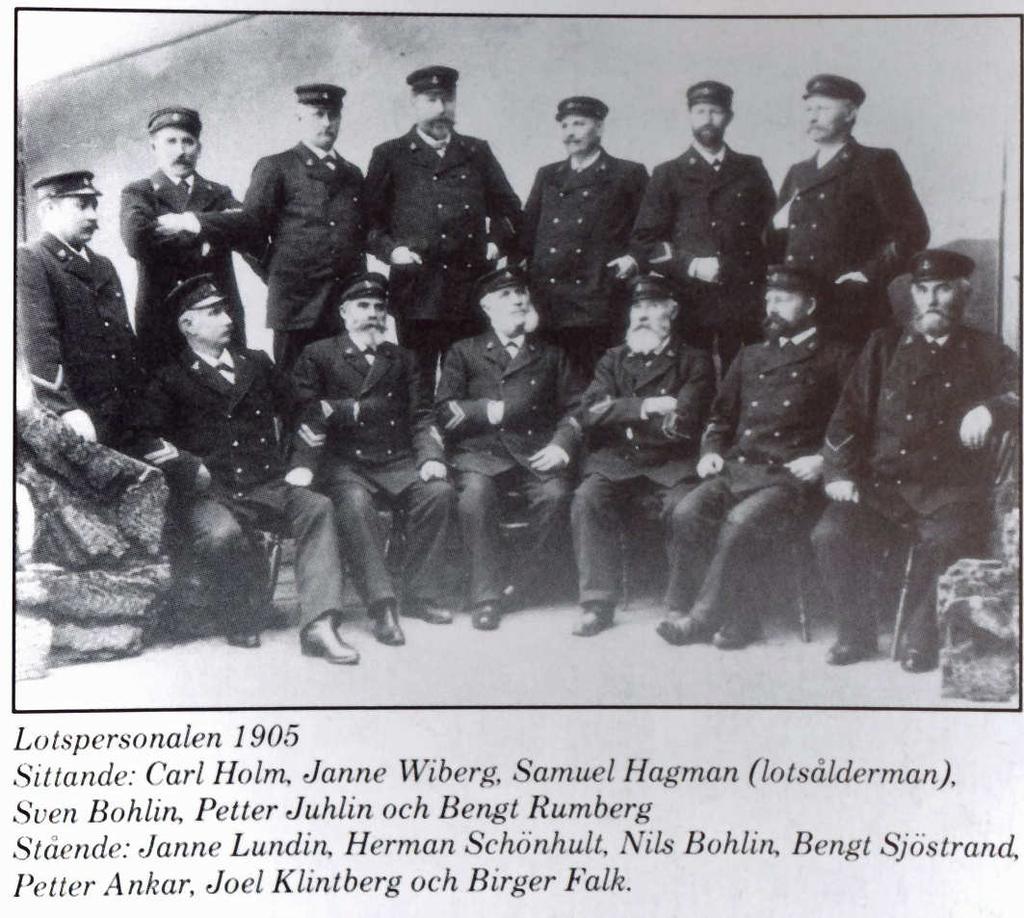 Nils Styff var skeppare på Catarina Sophia. Johannes Jönsson var skeppare på Sex Bröder av Wiken.