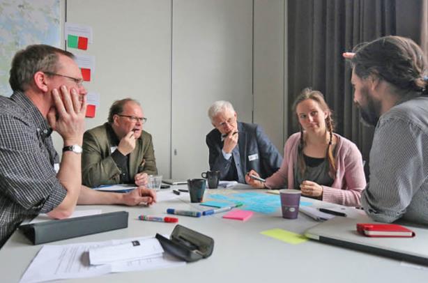 Resiliens Resiliens avser ett systems förmåga att klara av förändring och vidareutvecklas System kan vara
