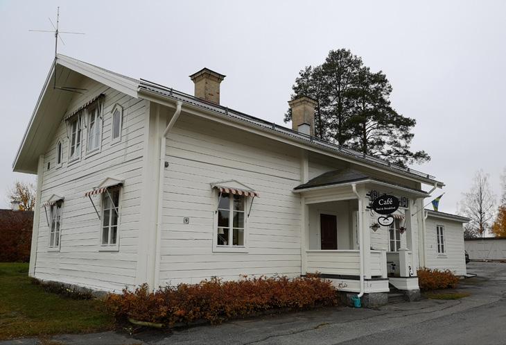 T I L L CAFÉ / ÖVRIGT S A L U! 60167 60170 Olle Bergström 0703-38 18 28 E-post: olle@hrfformedling.