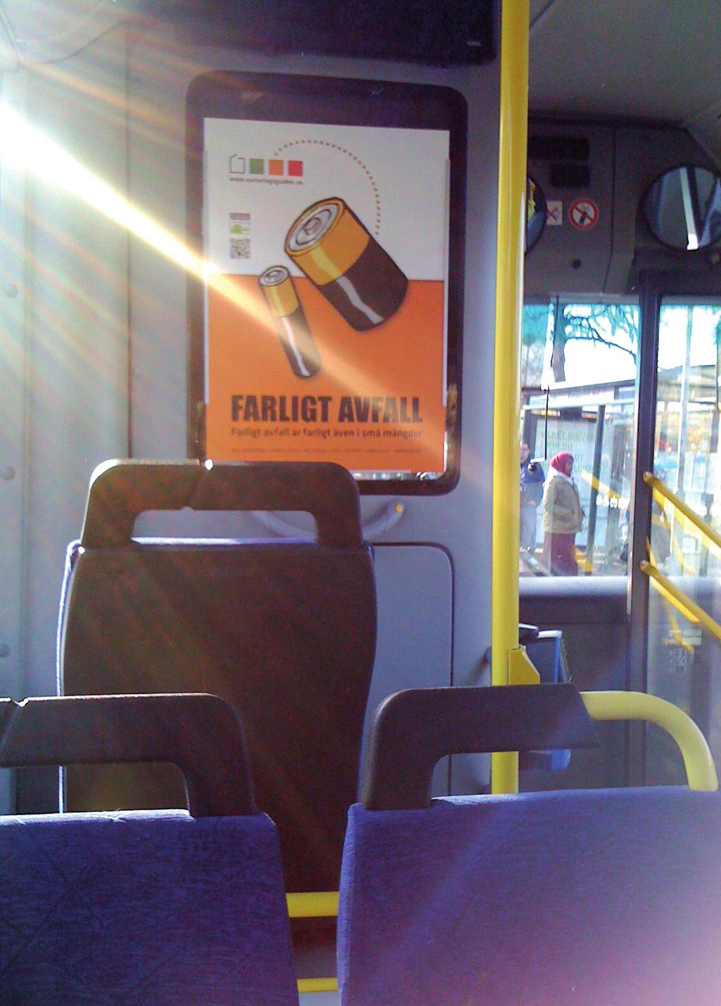 Bussmiljö Många ungdomar