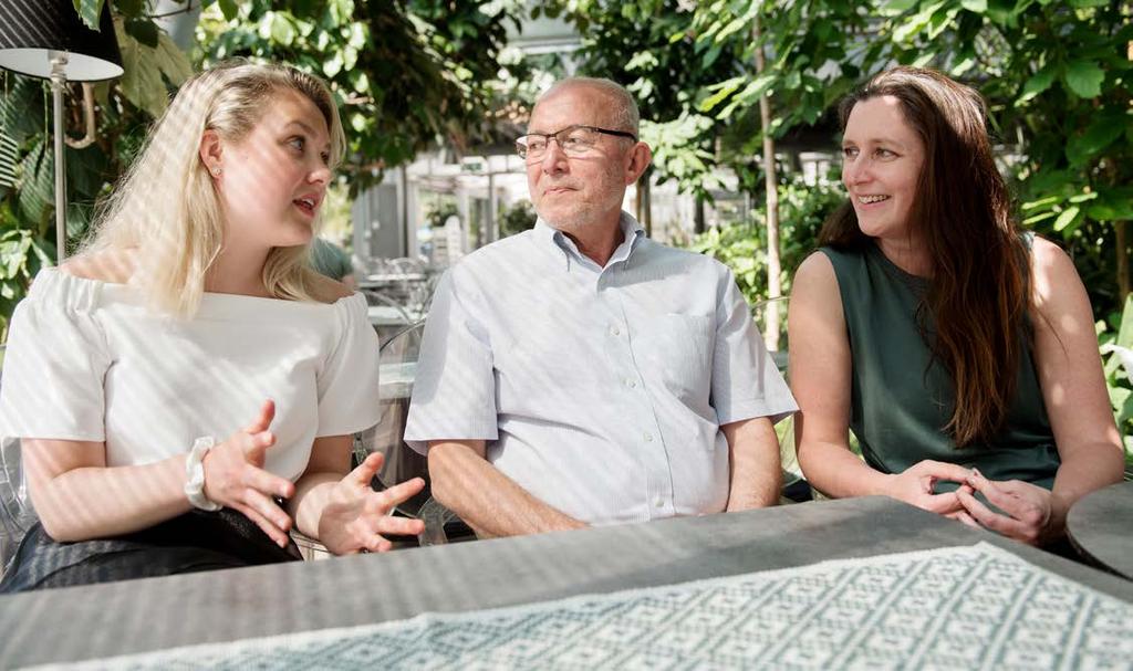 Ella Colldin Flintberg, Safwat Said och Lena Ilmarson pratar om det stundande valet och tycker alla att det är viktigt att rösta.