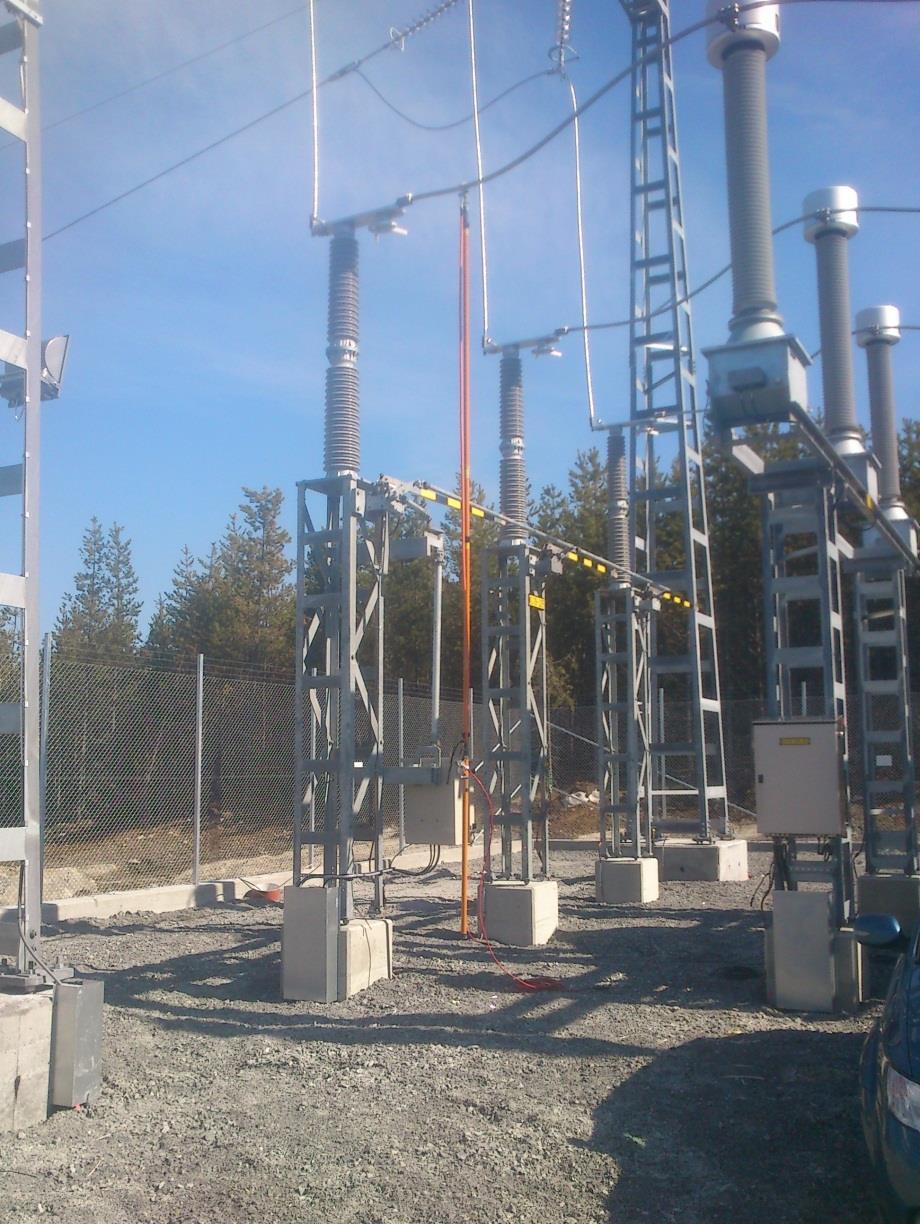 5 Resultat 42 V 15 A = 2,8 Ω. 5.3 Första mätningen av MTB station Mätningen skedde enligt beskrivning i metodkapitlet. Inkoppling av generator skedde med ena sidan mot faslinan på KL19.