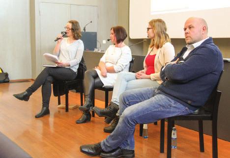 Ofta har samma barn och unga också tillgång ett kommunalt bibliotek med ett gott utbud av svenskspråkig barn- och ungdomslitteratur och dessutom en svenskspråkig bibliotekarie eller pedagogisk