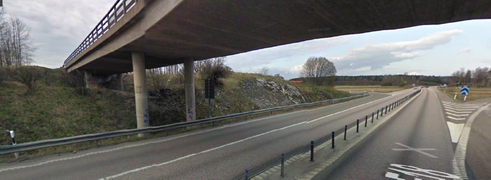 Droppar föreslås vid påfarter för ökad trafiksäkerhet och tydlighet i trafikrummet.