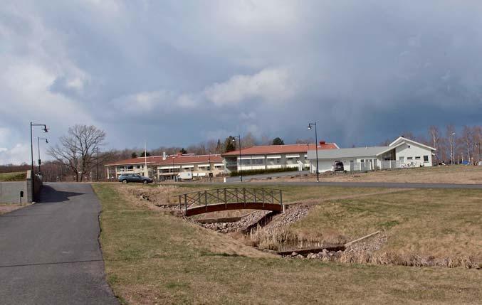 dygn, varav lastbilsandelen uppgick till 5 procent. Skyltad hastighet 50 km/tim. Det kan antas att fordonsmängden kommer att öka till cirka 3000 fordon/dygn, varav lastbilsandelen 10 procent.