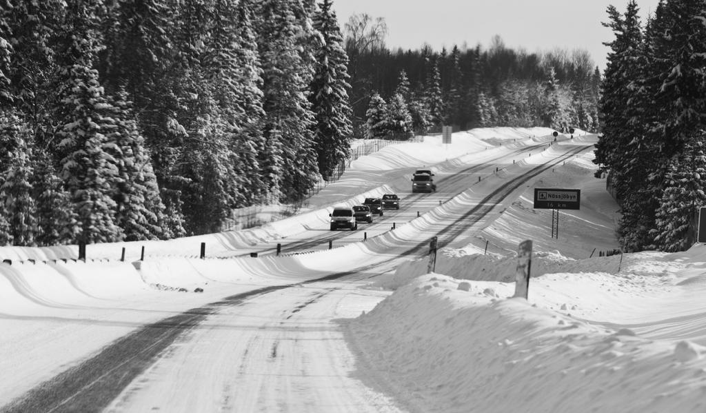 16 Dubbade vinterdäck är viktigt för trafiksäkerheten vintertid 13 1 17 Odubbade vinterdäck är viktigt för miljön 13 1 8 8 6 6 4 4-24 Dubbdäck viktiga för trafiksäkerheten Cirka 8 procent anser att