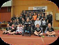 Utöver det så är han mycket ute och föreläser på sjukgymnastutbildningen och skolor mm. Erik vill vara en förebild för funktionshindrade.