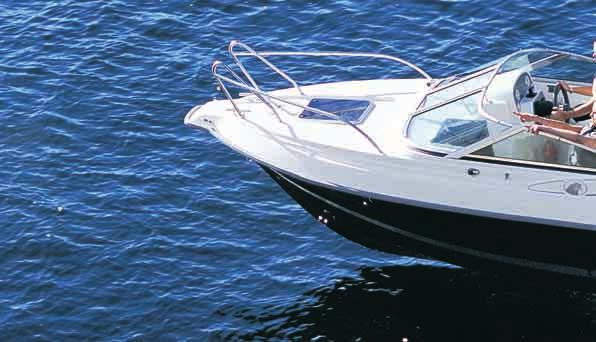 D55 RESA I FÖRSTA KLASS Vill du åka båt med VIP-känsla? Ta en provtur i Uttern D55 en av marknadens populäraste Daycruisers.