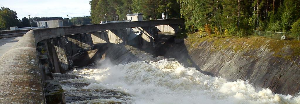 Svenskt vattenkraftcentrum i siffror FAKTA OCH RESULTAT SVC är ett samarbete mellan vattenkraftföretag, myndigheter och högskolor. Programmet har en seniorforskare i varje stark forskningsmiljö.