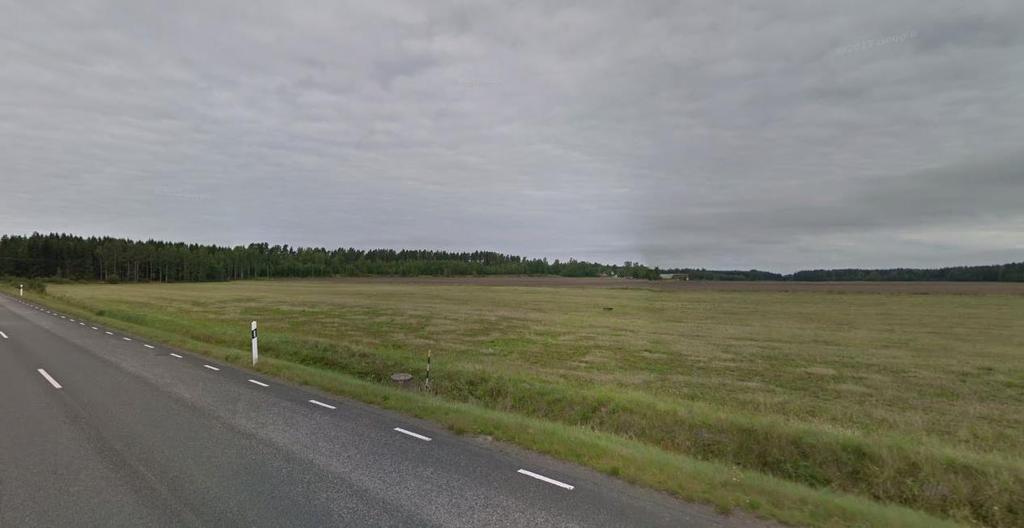 Slättområde öster om väg 2959 Slättområdet runt Brodderud avgränsas i öster av en höjdrygg vilken väg 2959 följer.