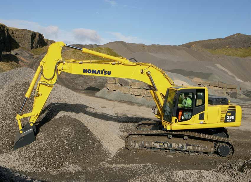 PC 290 Hydraulisk grävmaskin PC290LC/NLC-8 MOTORSTYRKA 149 kw / 203 Hk @ 2.