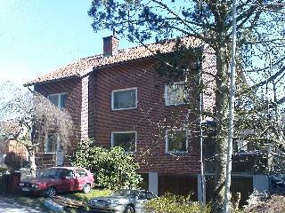 KROKSLÄTT 113:2 Björkuddsgatan 3 2 ½ plans, 2 familjshus Lera Betongplatta på mark Anmärkning: Lera
