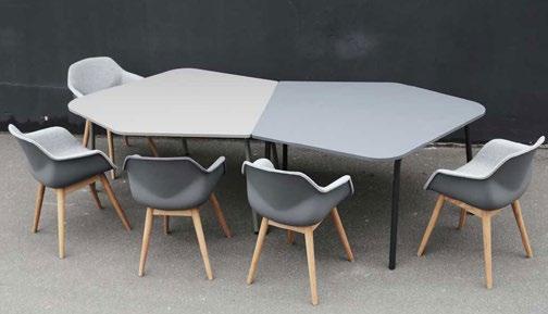 Four Real Flake Designat av Anders Nørgaard års garanti Four Real Flake är en serie multifunktionella fällbord med inbyggda hjul som enkelt kan hanteras av en person.
