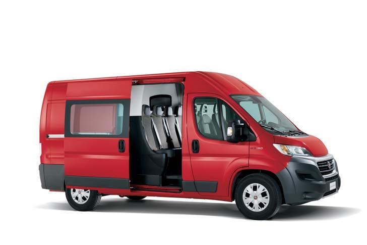 CREW CAB Skåpbil Skåpbil Glasad/halvglasad Skåpbil Crew Cab Combi Axelavstånd mm 3000 Lastvolym: 8 och 9,5 m 3