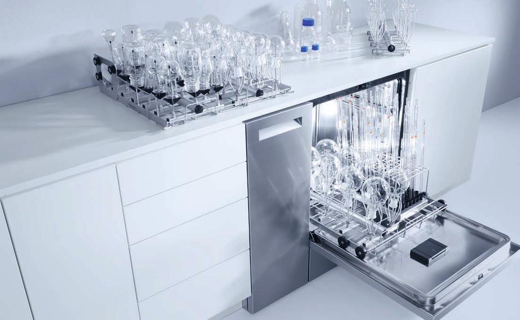Större effektivitet för lastbärare & insatser För en säker och effektiv behandling av laboratorieglas och laboratorieinstrument har Miele Professional ett omfattande tillbehörsprogram med över- och