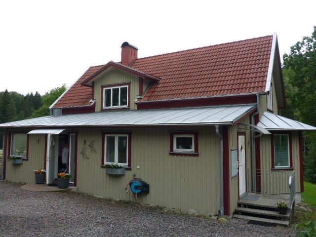 O7152 Brännås 1 2 Brännåsvägen 15 Lerum Överlåtelsebesiktning Steg 1 Fastighetsuppgifter Uppdragsgivare Fastighetsbeteckning: Brännås 1:2 Namn: Monica Persson Gatuadress: Brännåsvägen 15 Postadress: