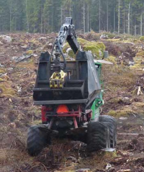 Södras argument Södras näringsåterföring sluter kretsloppet Genom att sprida bioaska i skogen återförs de näringsämnen som förts bort vid uttag av grot (grenar och toppar) Därmed säkras markens