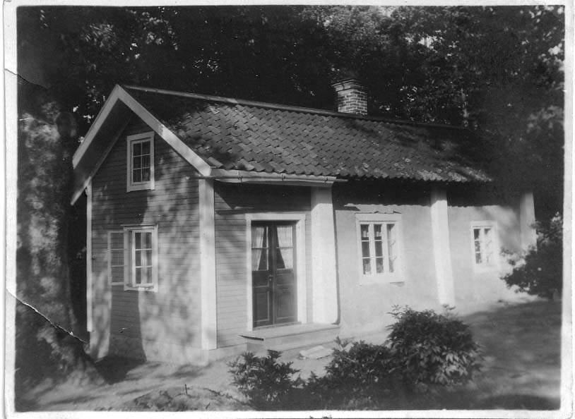 I beskrivningen nedan nämner vi bara de som bott i stugorna längre tider. GruvstuganHus 1 Rivet. Foto från Bertil Wärner Gruvstugan hus 2 Finns fortfarande, men förfallet.