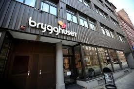 som chefen för Ungdomens Hus uttrycker det, hjälpa de unga att göra sin grej. Det är inga dåliga grejer det. Brygghuset i Borås Brygghuset är en Do-It-Yourself-arena (D.I.Y) för unga 16-29 år i centrala Borås.
