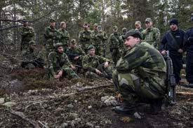 INBJUDAN TILL INSTRUKTÖRSKURS INTRODUKTION STARTEN MOT ATT BLI INSTRUKTÖR I FÖRSVARSUTBILDARNA FömedC Göteborg, 8 september, kl. 10.00-9 september, kl. 16.