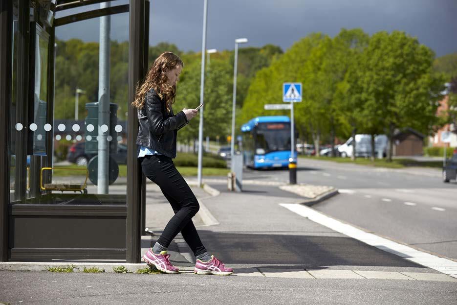 REMISSVERSION januari 2016 sentanter från Västtrafiks styrelse adjungeras, för bättre förankring och samverkan. För de fem regionala pendlingsnaven finns politiska stadstrafikforum.
