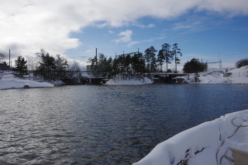 Antal per nät och natt 8 7 6 5 4 3 2 1 Dag 1 Dag 2 Dag 3 Dag 4 Dag 5 Dag 6 3 25 2 15 1 5 Temperatur C Fångst alla arter Medeltemperatur vittjning Figur 13.