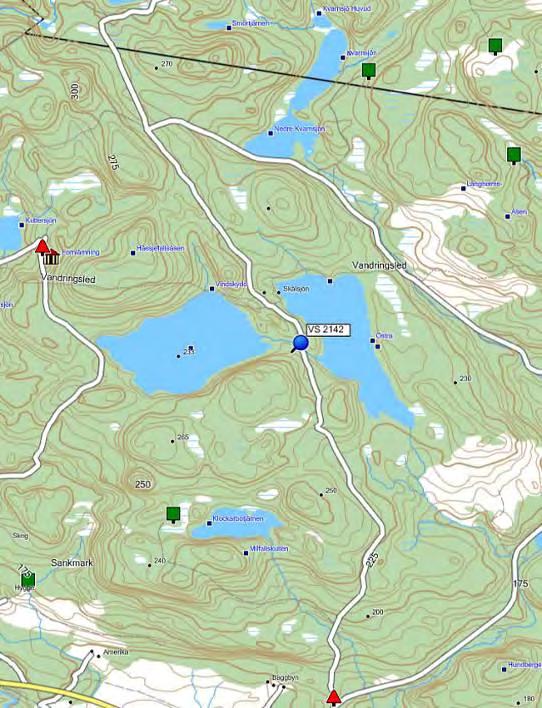 Vattentemperaturen var 14,5 0 C vid provtagningstillfället. Bottnen utgjordes av mycket omväxlande fraktioner med allt från finsediment till grovsten, dock dominerade mellansten.