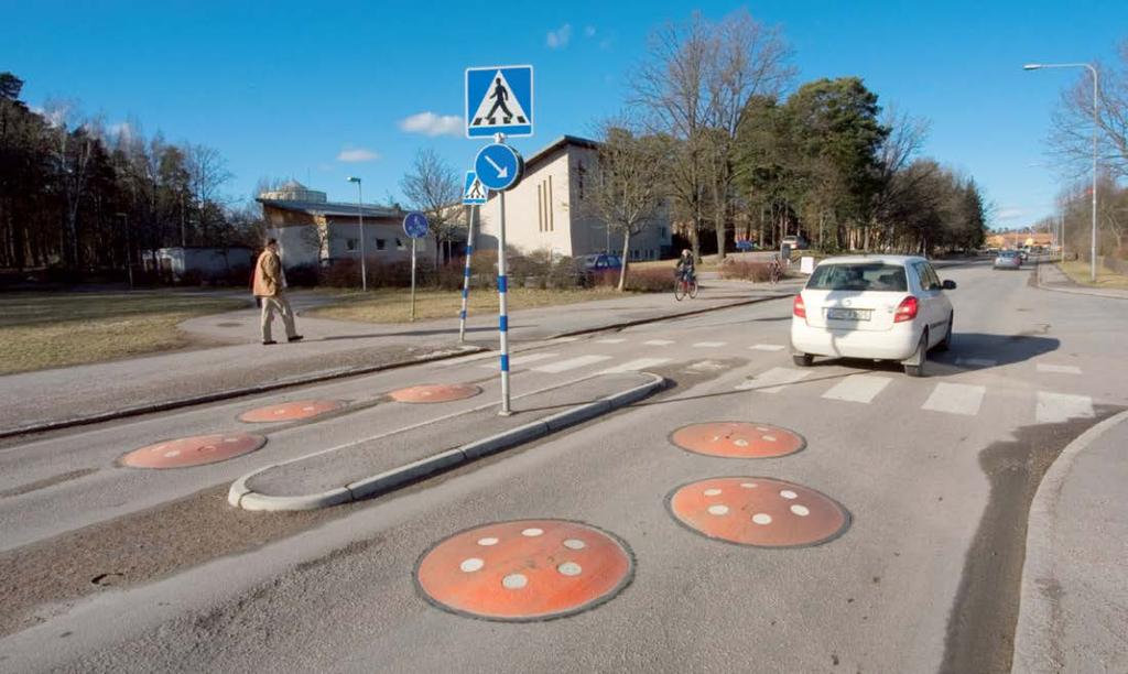 Alternativ svampar Korsningen kan utformas med gupp i form av mushrooms.