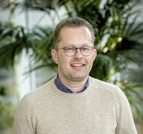 En livskraftig, rik natur med stor biologisk mångfald och väl fungerande ekosystemtjänster utgör förutsättningen för en långsiktigt hållbar utveckling.