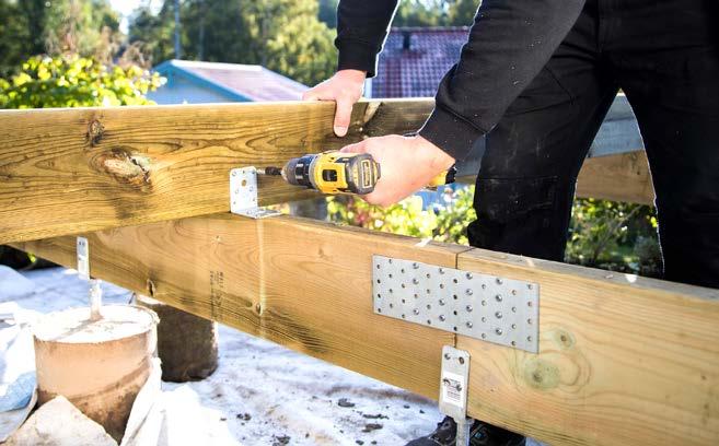 KAMPANJ BYGGBESLAG Byggbeslag Byggbeslag för alla väder! Vårt sortiment inom byggbeslag innehåller produkter som klarar tuffa väderförhållanden och är godkända enligt CE eller ETA vid behov.