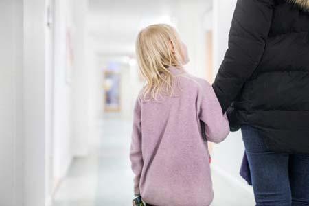 Bakgrund Barn i utsatta situationer kan under kortare eller längre perioder behöva placeras i en annan familj.