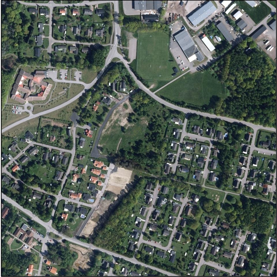 Detaljplan för del av Björnhovda 25:2 2 (26) Planens syfte Syftet med detaljplanen är att möjliggöra en förtätning med flerbostadshus vid Grövlegatan i Färjestadens tätort.