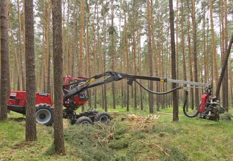 Informationssystem Informationssystemet MaxiXplorer har marknadens modernaste såväl maskinstyrning som drifts- och produktionsuppföljning.