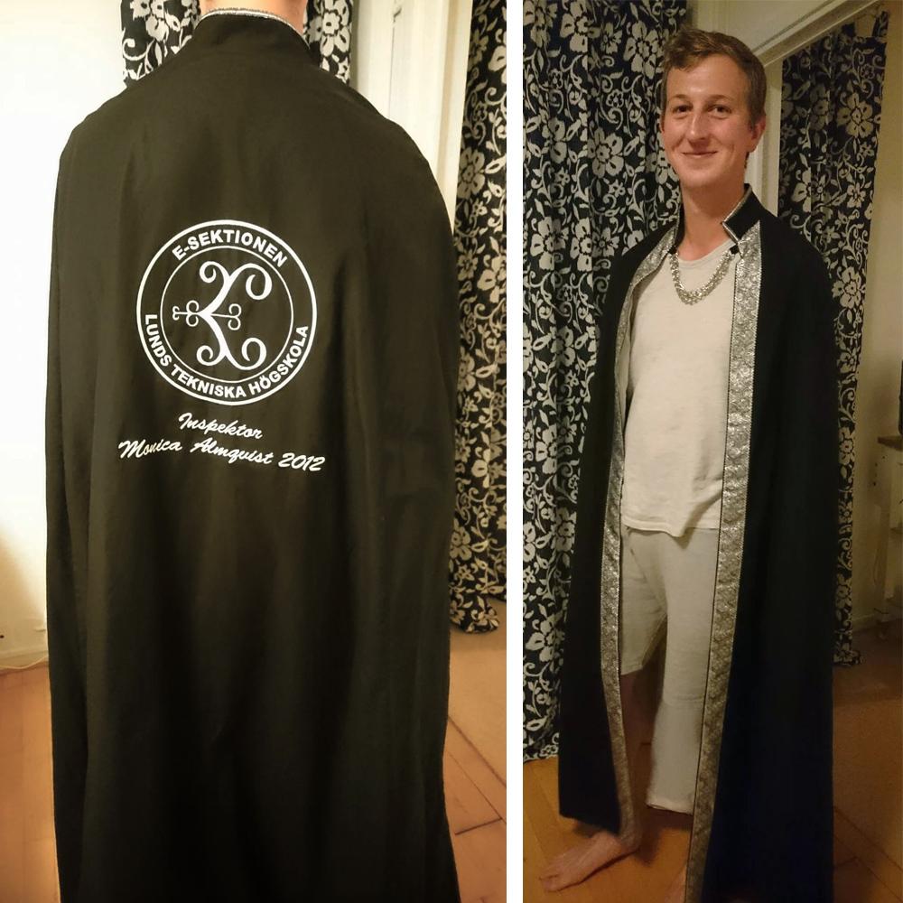 Beslutsuppföljning: Representationsklädsel åt Inspektorn På Vårterminsmötet 2017 beslutades det att köpa in en mantel till Inspektorn.