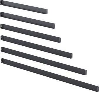2810 7388 2081 sticks ner i en hyllstege,