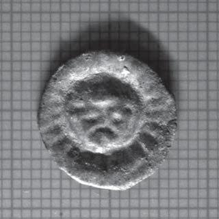 Utöver de fyra (tre) gravarna har benmaterial från fler individer funnits i gravarna vilket visade sig i den osteologiska analysen (appendix ).