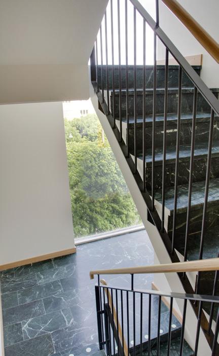 VÄLISOLERADE HUS För säkerhets skull isolerar vi våra hus med stenull.