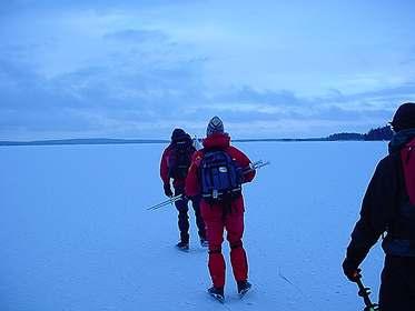 Stora Gla 4/1 '04@Vänerskridsko Stora Gla 4/1 '04 Solstaskäret Långfärdsskridsko, Karlstad Himlen klarnade nästan upp ibland.