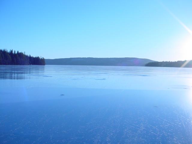 http://www.frilufts.se/vanerskridsko/slk/turrpt/03-04/20031230191636/mokeren-som-en-drom.jpg http://www.